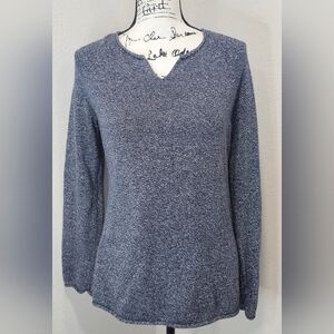 Eddie Bauer Women's Long Sleeve V-Neck Tight Knit Sweater Blue White Size Small
